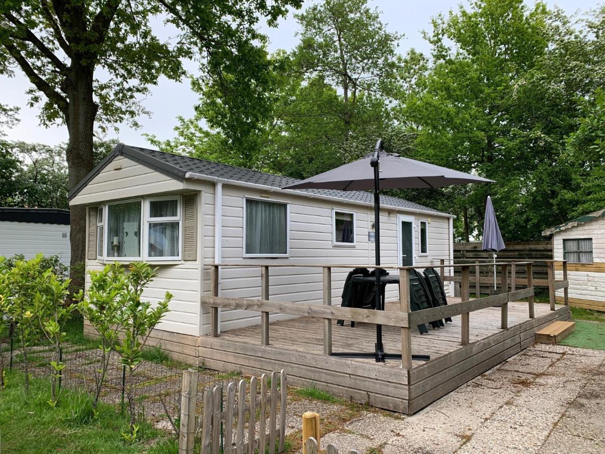 Vakantiepark Bergumermeer - 689 Suameer Εξωτερικό φωτογραφία